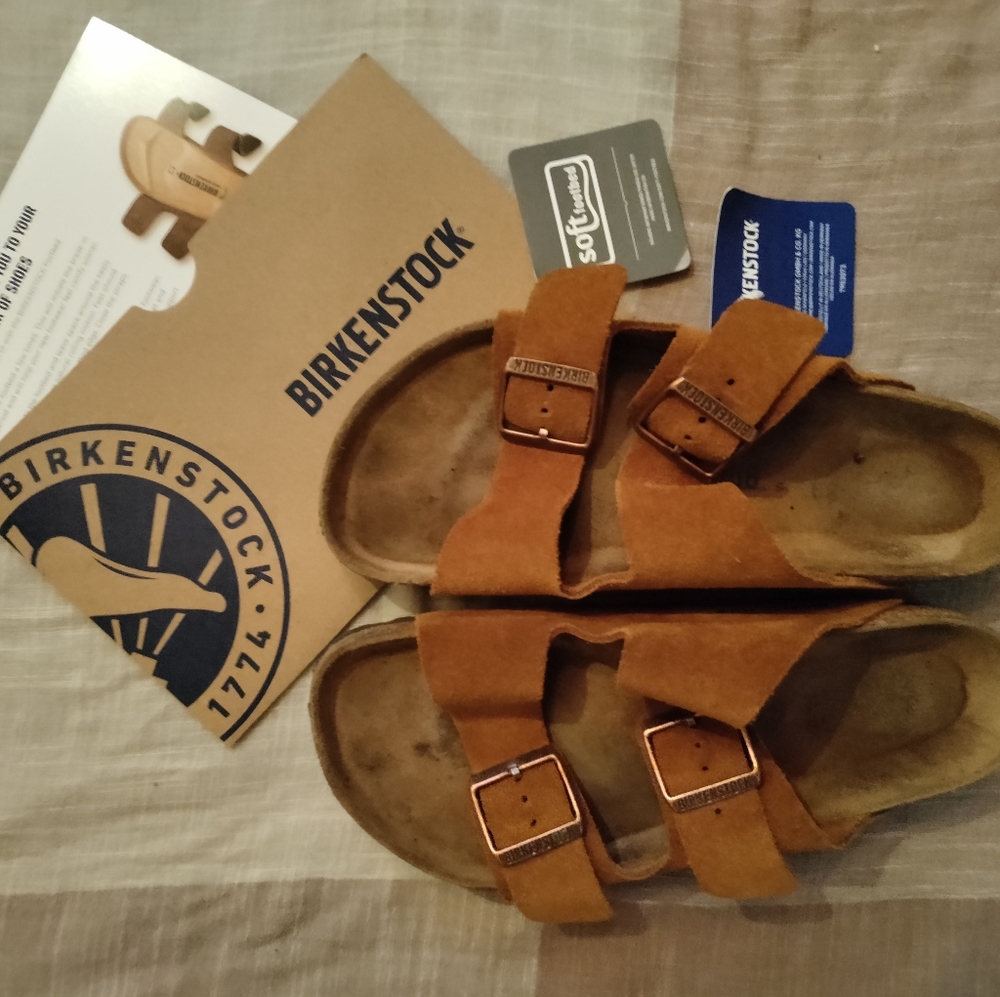 Used Arizona soft bed suede Birkenstocks 38N Size 7 Narrow Offers Accepted